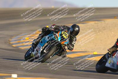 media/Dec-16-2023-CVMA (Sat) [[bb38a358a2]]/Race 11 Amateur Supersport Open/